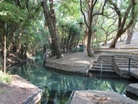 キャサリン・ホットスプリングス