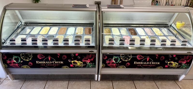 エメラルドクリークアイスクリームリー