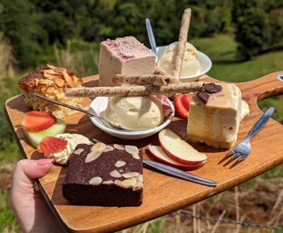 マンガリー・クリーク・デイリー・ファームハウス・カフェのDessert Platter