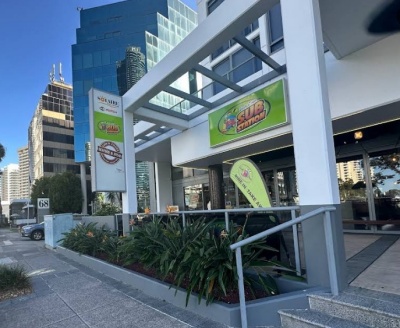 スシ・トレイン　サーファーズパラダイス店