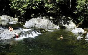 クリスタル・カスケード