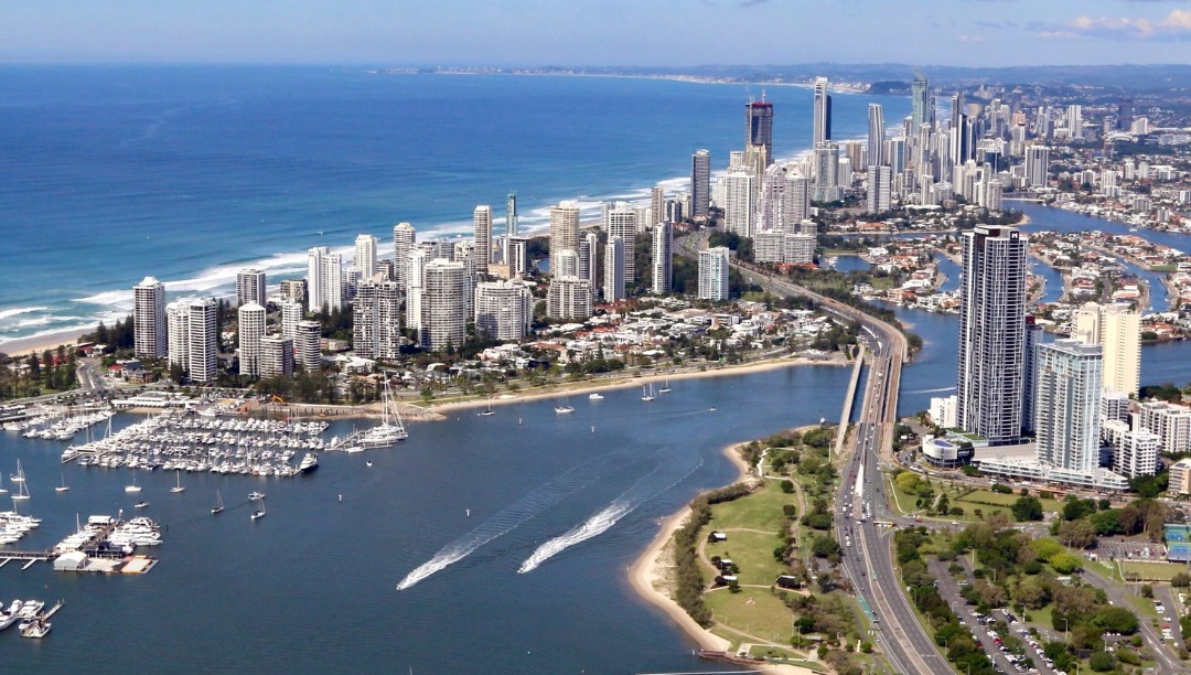 ブリスベン空港からレンタカーでゴールドコーストへ