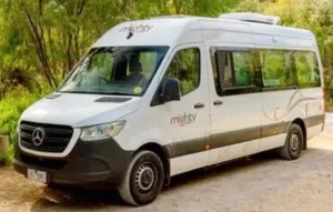4 Berth キャンピングカーのイメージ’